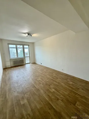 Pronájem bytu 2+1, Karviná, V Aleji, 54 m2