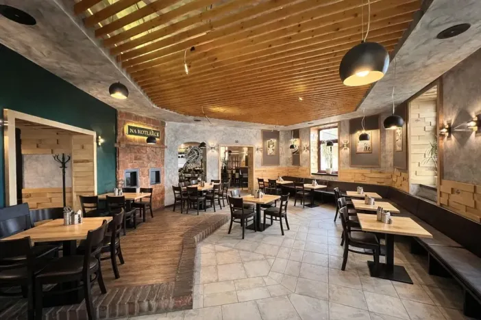 Pronájem restaurace, Praha - Dejvice, Na Kocínce, 350 m2