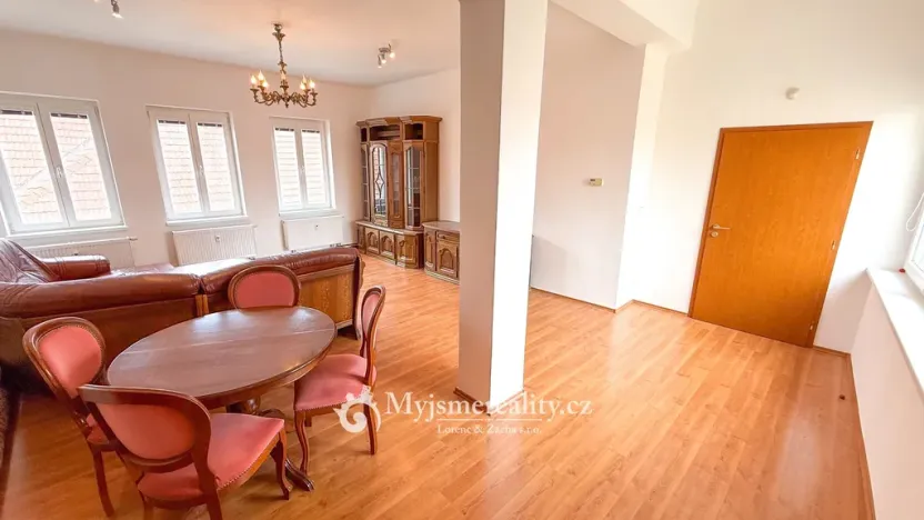 Pronájem bytu 3+1, Znojmo, 88 m2