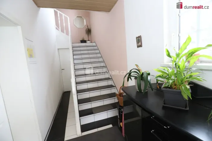 Pronájem bytu 3+1, Zádub-Závišín - Zádub, 100 m2