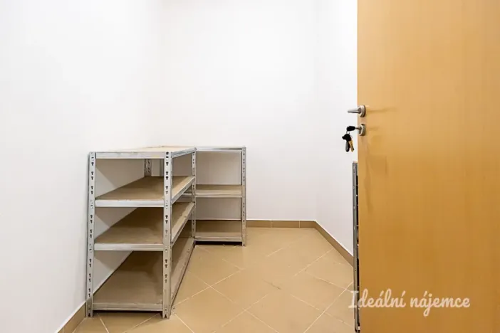 Pronájem bytu 2+kk, Praha - Strašnice, Na hroudě, 72 m2