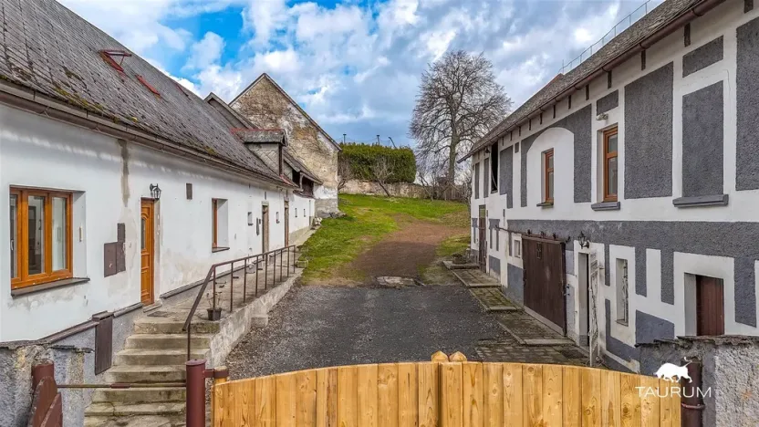 Prodej rodinného domu, Nečtiny - Čestětín, 719 m2