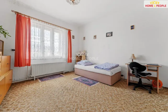 Prodej bytu 3+1, Říčany, Olivova, 92 m2