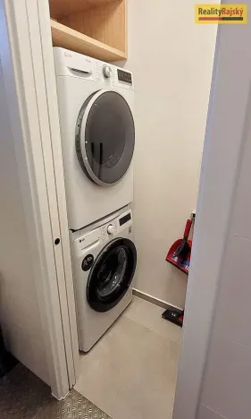 Pronájem bytu 2+kk, Praha - Braník, Ve studeném, 56 m2