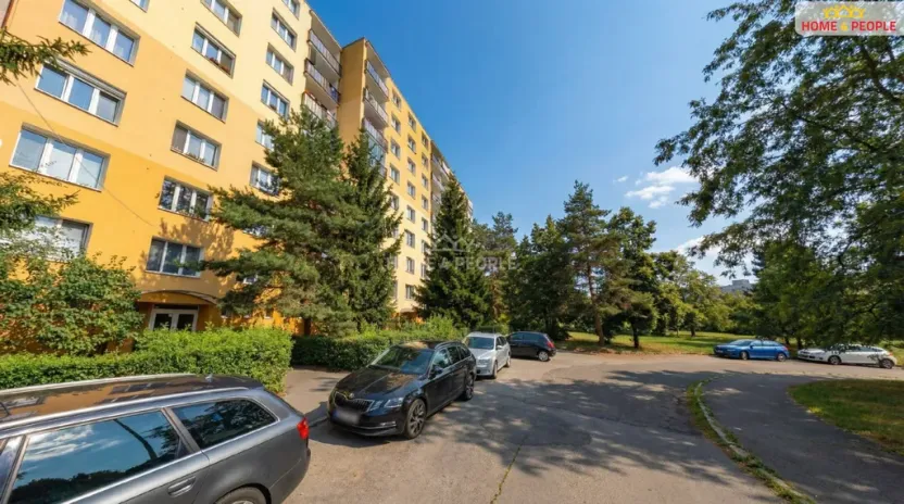 Pronájem bytu 3+1, Praha - Kamýk, Zárubova, 83 m2