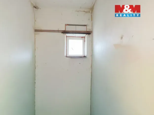 Prodej bytu 3+1, Volary, Náměstí, 96 m2