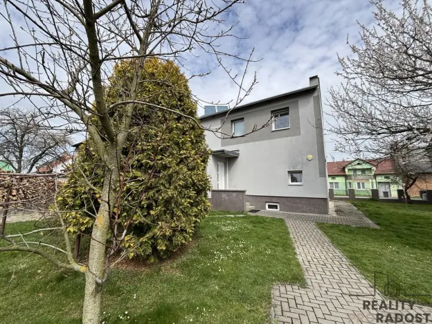 Prodej rodinného domu, Uhřičice, 170 m2