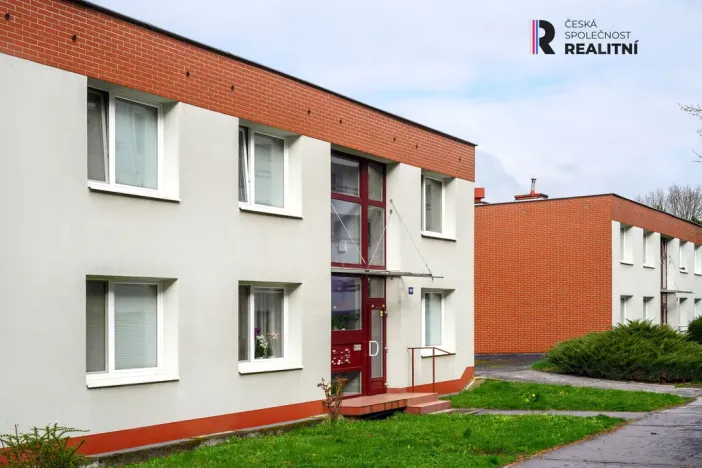 Pronájem bytu 2+kk, Zlín, Javorová, 34 m2