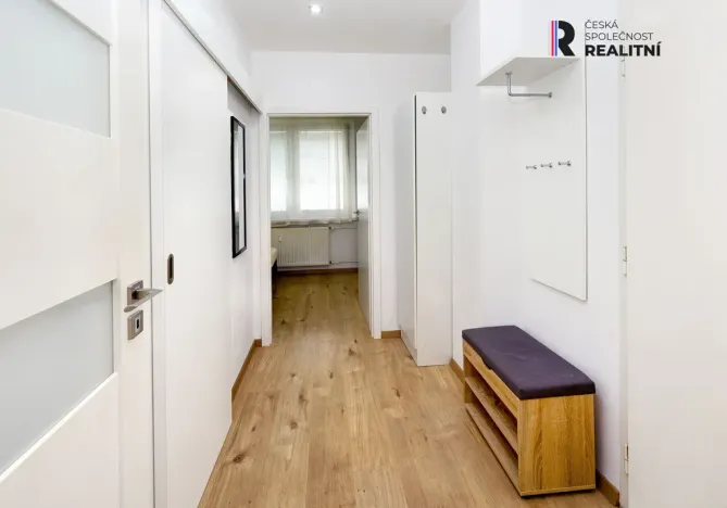 Pronájem bytu 2+kk, Zlín, Javorová, 34 m2