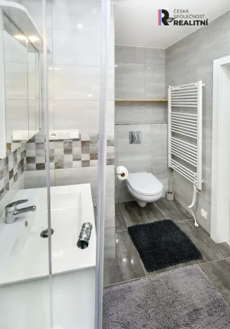 Pronájem bytu 2+kk, Zlín, Javorová, 34 m2