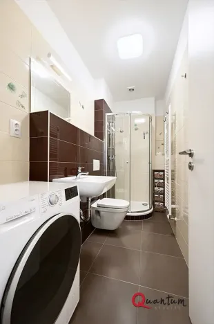 Prodej bytu 1+kk, Praha - Uhříněves, Bečovská, 20 m2