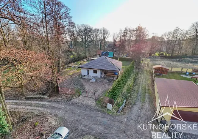 Prodej chalupy, Miskovice, 136 m2