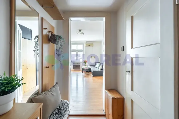 Prodej bytu 2+kk, Praha - Nusle, 5. května, 40 m2