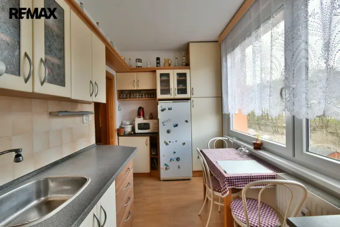 Prodej bytu 2+1, Velké Poříčí, Na Škvárovně, 44 m2