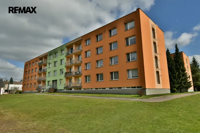 Prodej bytu 2+1, Velké Poříčí, Na Škvárovně, 44 m2