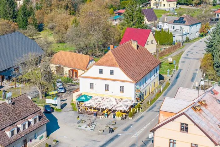 Prodej bytu 3+1, Nespeky, Benešovská, 62 m2