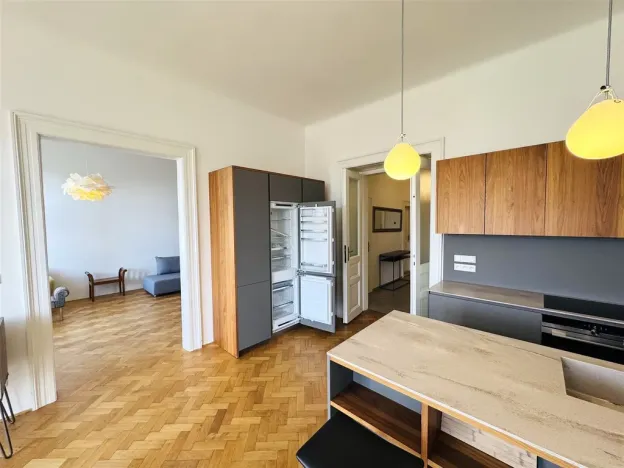 Pronájem bytu 2+1, Praha - Vinohrady, Dykova, 90 m2