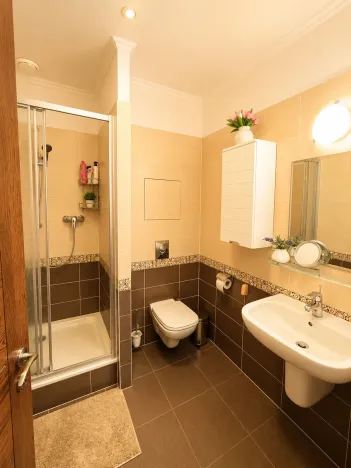 Prodej bytu 3+kk, Karlovy Vary, Jateční, 104 m2