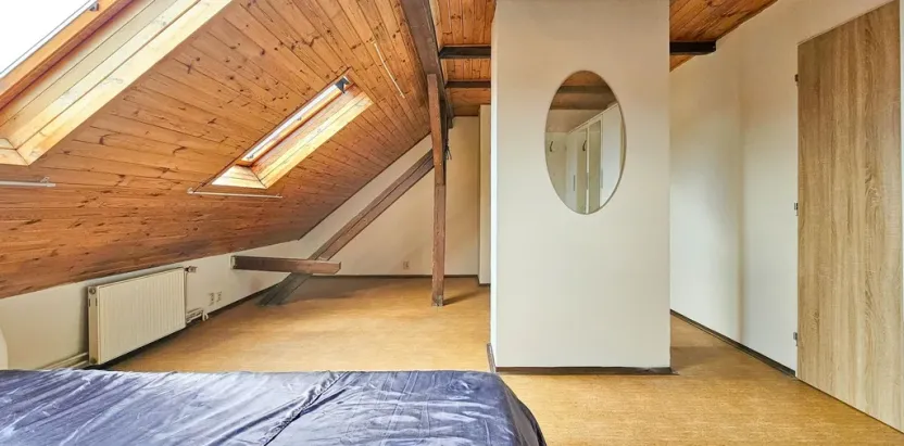 Pronájem kanceláře, Brno, Valchařská, 59 m2