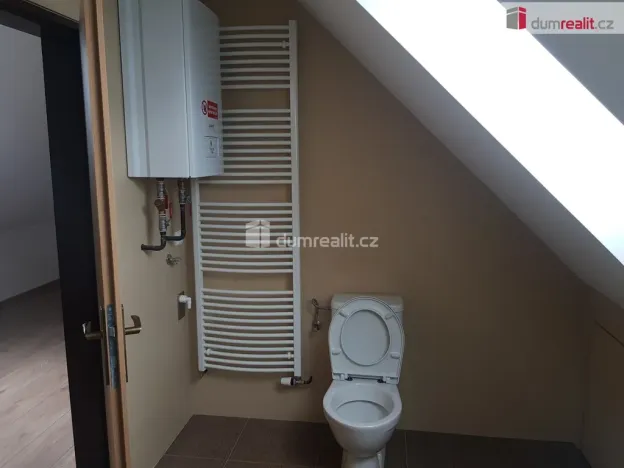 Prodej rodinného domu, Dolní Bousov, 230 m2