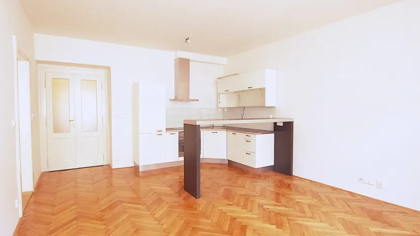 Pronájem bytu 3+kk, Praha - Vršovice, Bulharská, 85 m2