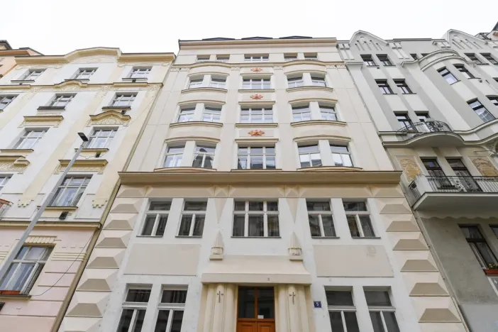 Pronájem bytu 3+kk, Praha - Vršovice, Bulharská, 87 m2