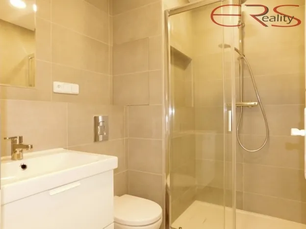 Pronájem bytu 2+kk, Desná, Poštovní, 36 m2