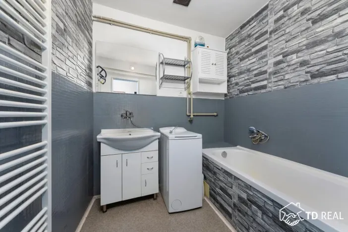 Prodej bytu 1+1, Drysice, 51 m2