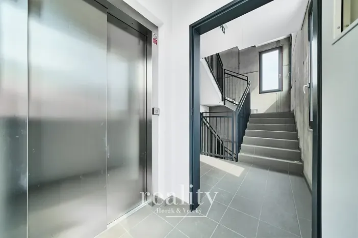 Pronájem bytu 2+kk, Jihlava, Vrchlického, 55 m2