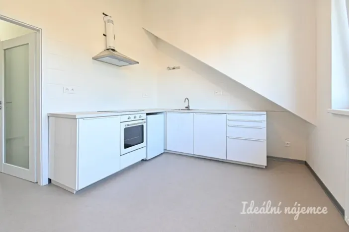 Pronájem bytu 2+kk, Brno - Židenice, Mrkosova, 41 m2