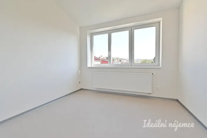 Pronájem bytu 2+kk, Brno - Židenice, Mrkosova, 41 m2