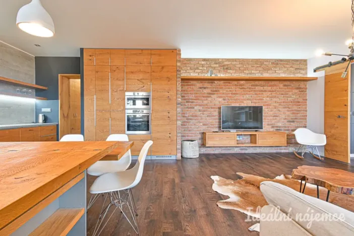 Pronájem bytu 2+kk, Brno, Slovinská, 64 m2