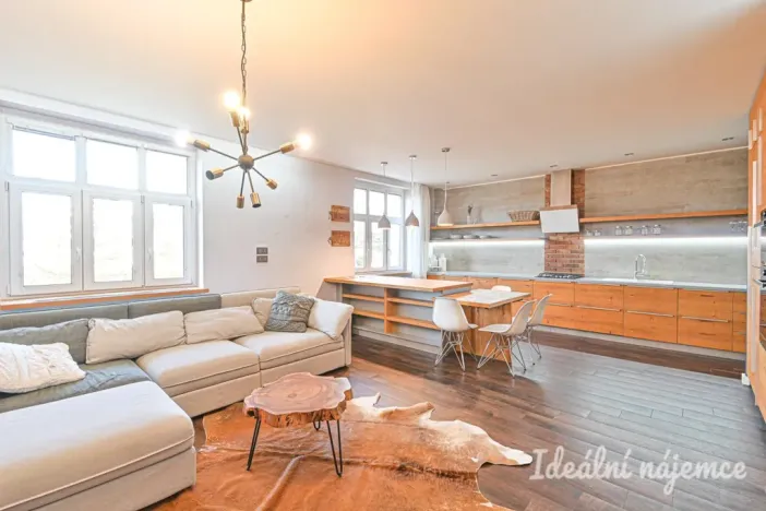 Pronájem bytu 2+kk, Brno, Slovinská, 64 m2