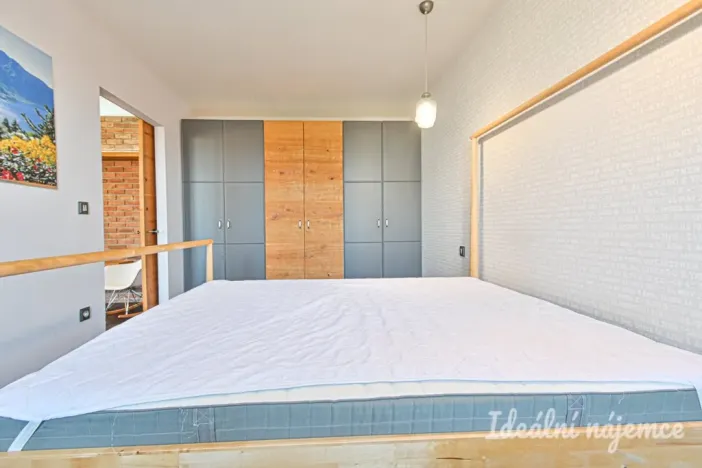 Pronájem bytu 2+kk, Brno, Slovinská, 64 m2