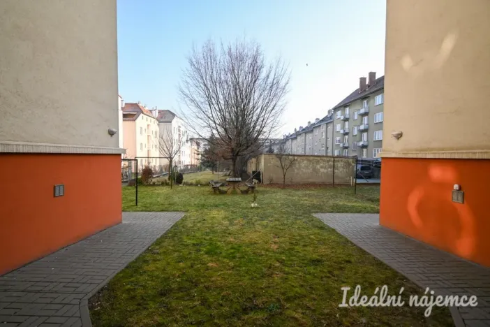 Pronájem bytu 2+kk, Brno, Slovinská, 64 m2