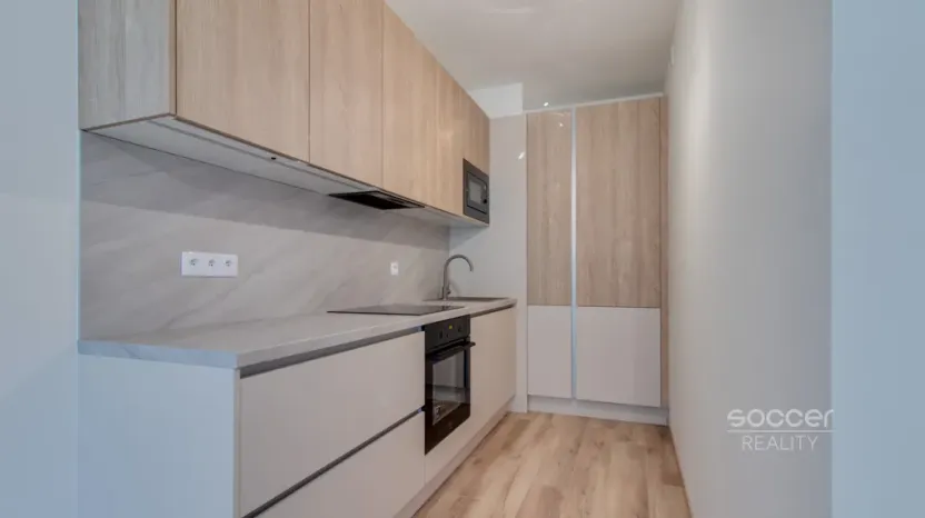 Pronájem bytu 2+kk, Praha - Hloubětín, Domalípova, 127 m2