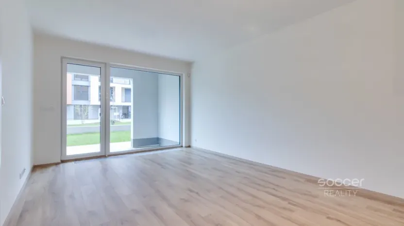 Pronájem bytu 2+kk, Praha - Hloubětín, Domalípova, 127 m2