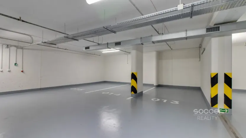 Pronájem bytu 2+kk, Praha - Hloubětín, Domalípova, 127 m2