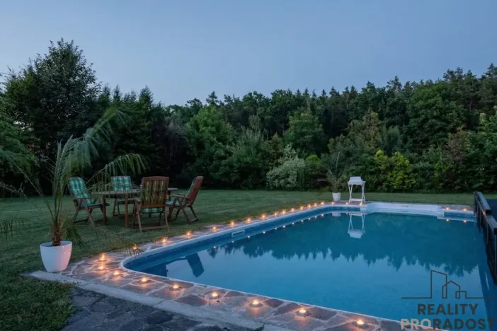 Prodej vily, Šumná, 405 m2