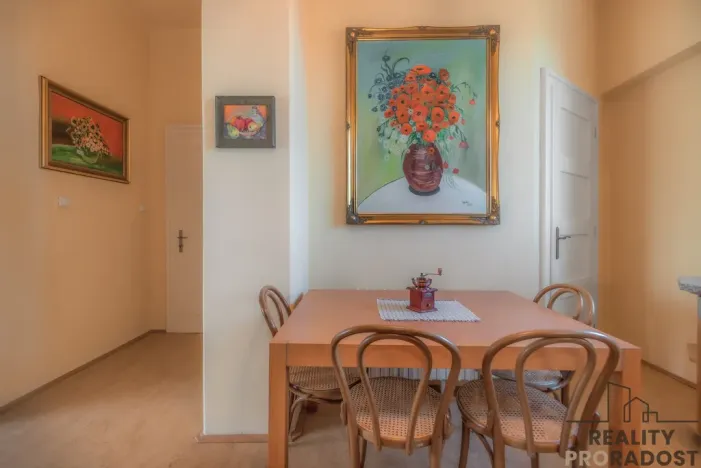 Prodej vily, Šumná, 405 m2