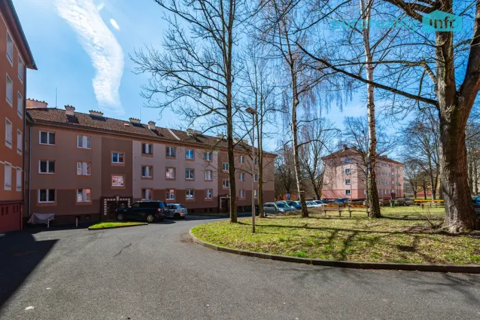 Prodej bytu 3+1, Ostrov, Horská, 72 m2