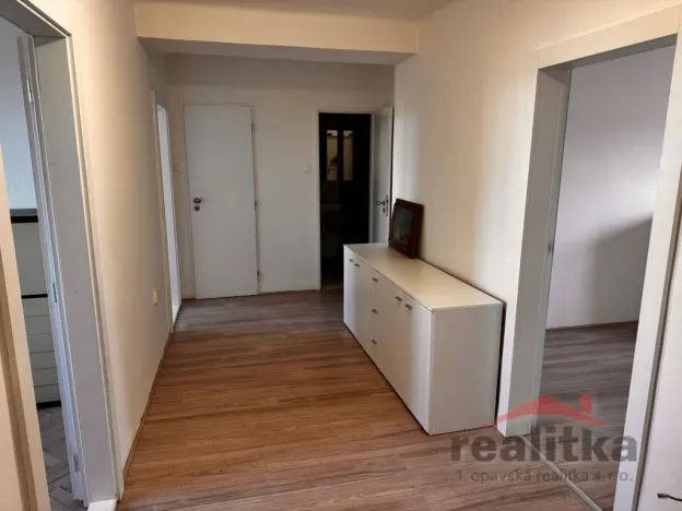 Prodej bytu 3+1, Opava - Město, U Fortny, 79 m2