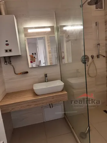 Prodej bytu 3+1, Opava - Město, U Fortny, 79 m2