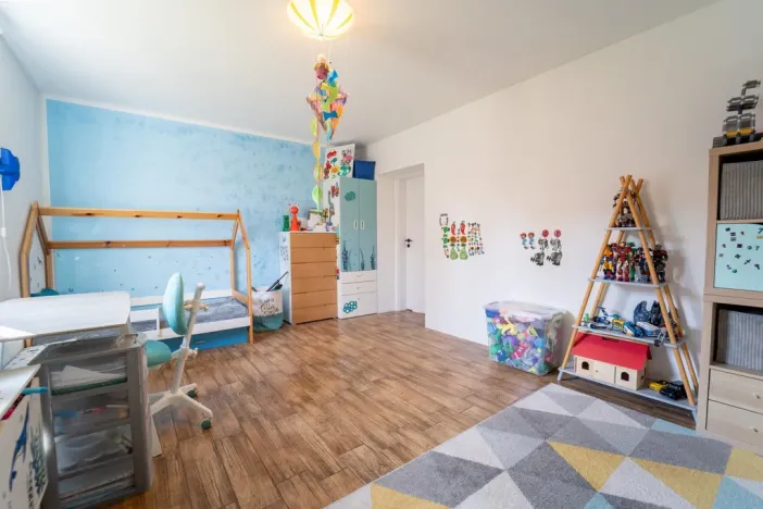 Prodej rodinného domu, Žleby, Školní, 218 m2