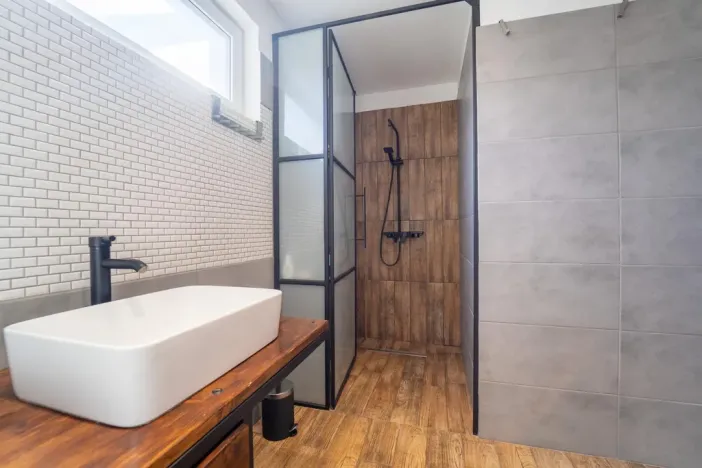 Prodej rodinného domu, Žleby, Školní, 218 m2