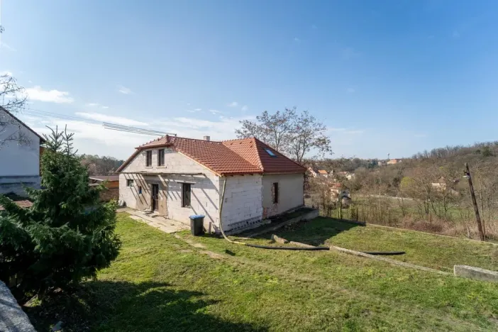 Prodej rodinného domu, Žleby, Školní, 218 m2