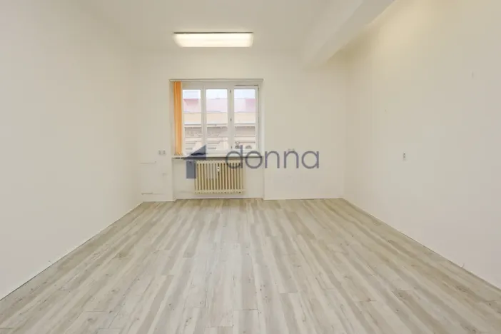 Pronájem kanceláře, Praha, Blanická, 20 m2