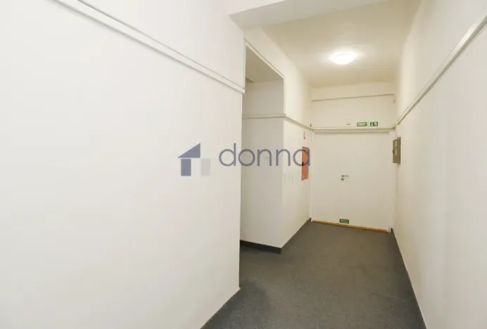 Pronájem kanceláře, Praha, Blanická, 20 m2