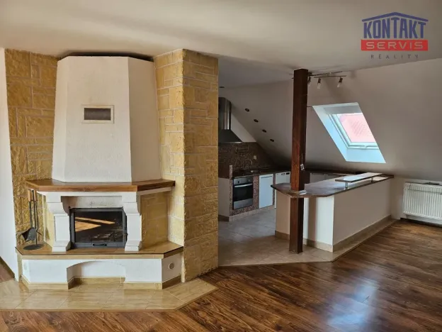 Pronájem bytu 3+kk, České Budějovice, Rudolfovská tř., 95 m2