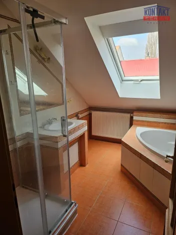 Pronájem bytu 3+kk, České Budějovice, Rudolfovská tř., 95 m2